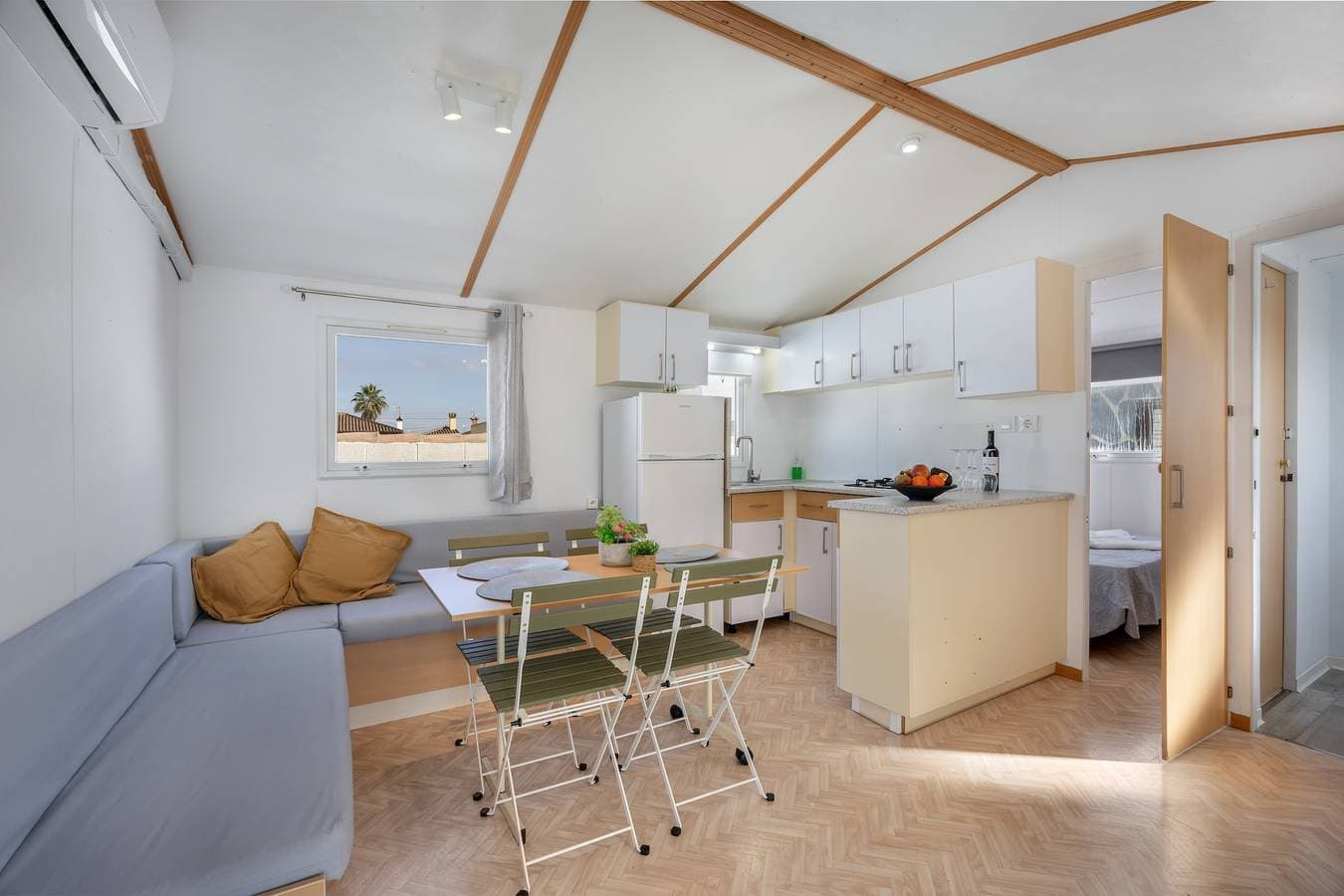 Foto 6 von 34: Ferienhaus 'El Olivo 1' mit Gemeinschaftspool, WLAN und Klimaanlage