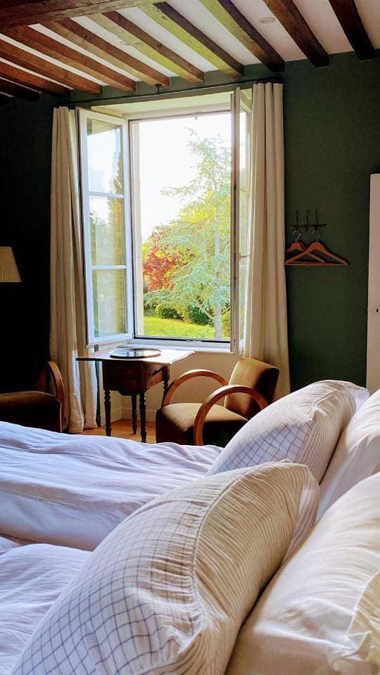 Foto 8 von 9: Double Room with Garden View