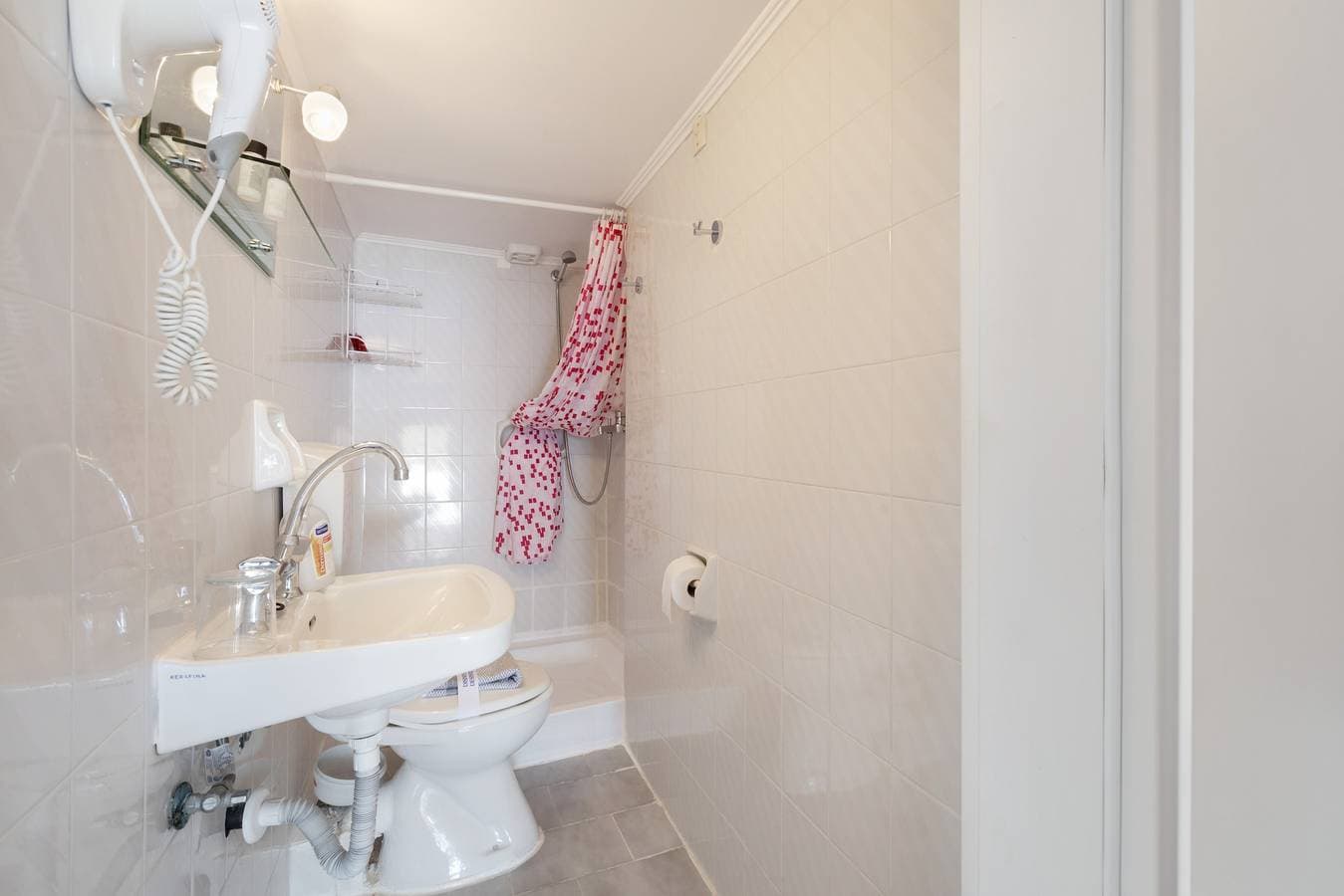 Foto 12 von 55: Bed & Breakfast „Doppelzimmer Meerblick“ mit Meerblick, WLAN und Klimaanlage