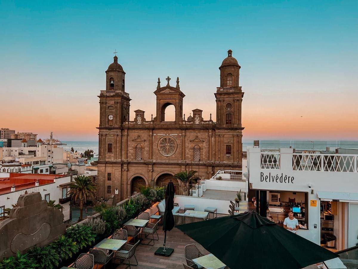 Boutique Hotel Cordial Plaza Mayor de Santa Ana 1
