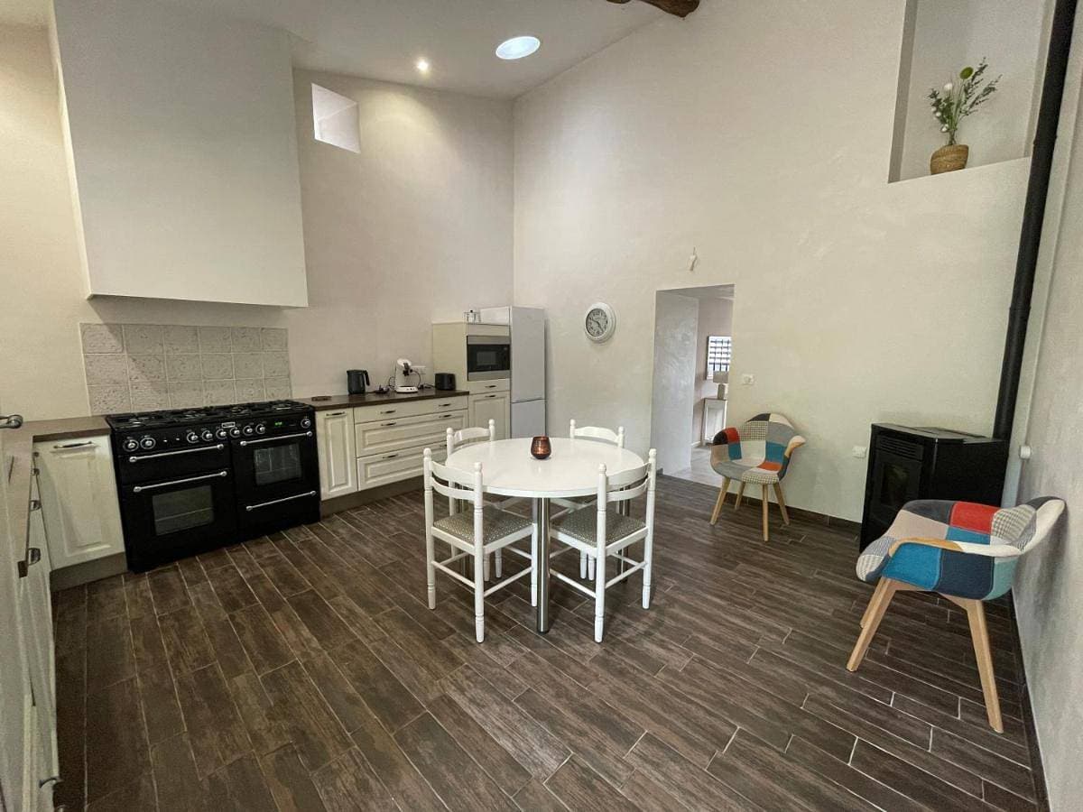 Foto 5 von 76: Three-Bedroom House
