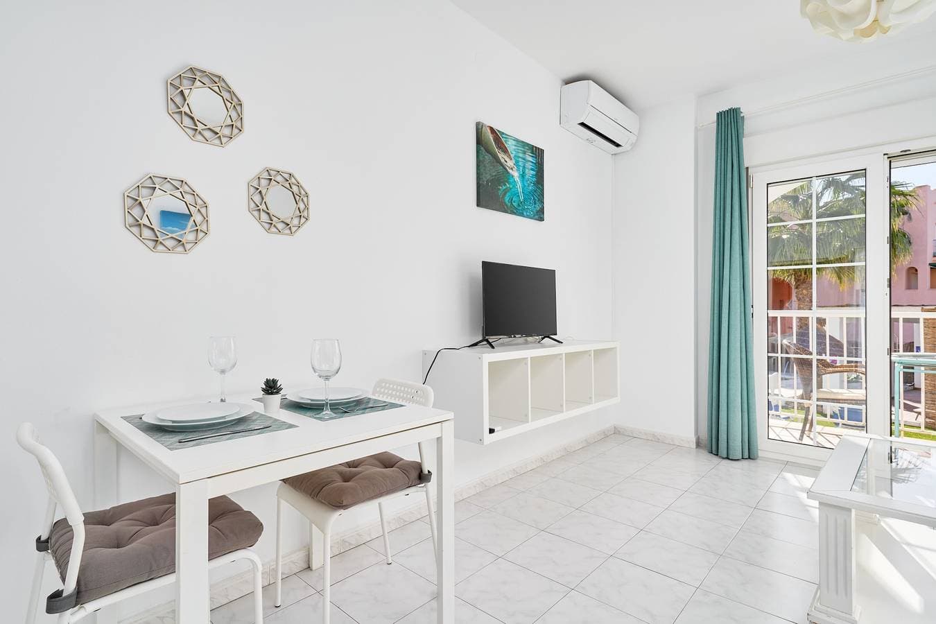Foto 6 von 39: Apartment 2' mit Gemeinschaftspool, WLAN und Klimaanlage