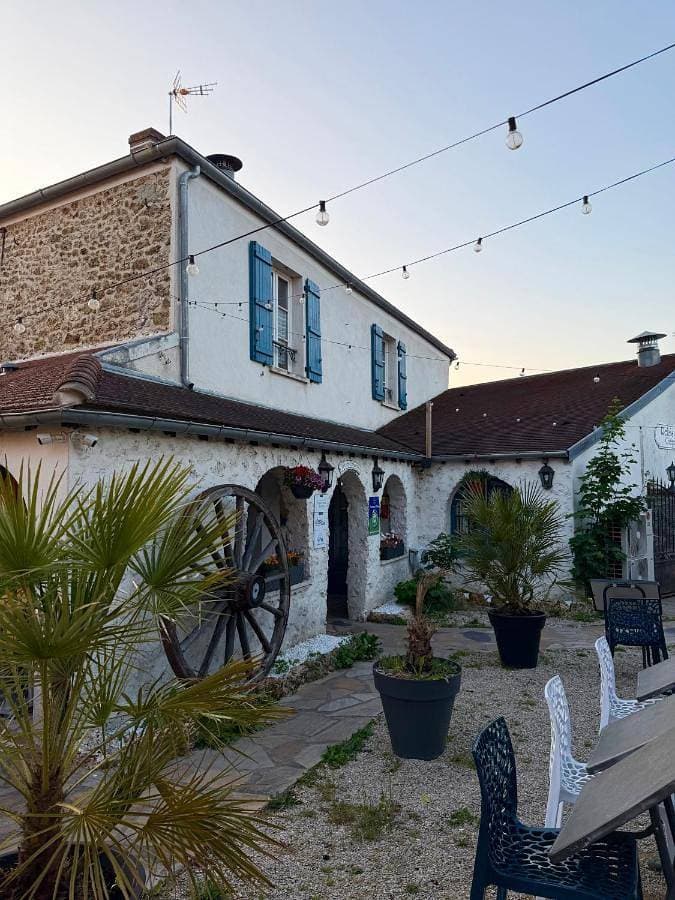 Relais Saint-Laurent - Chevreuse 1