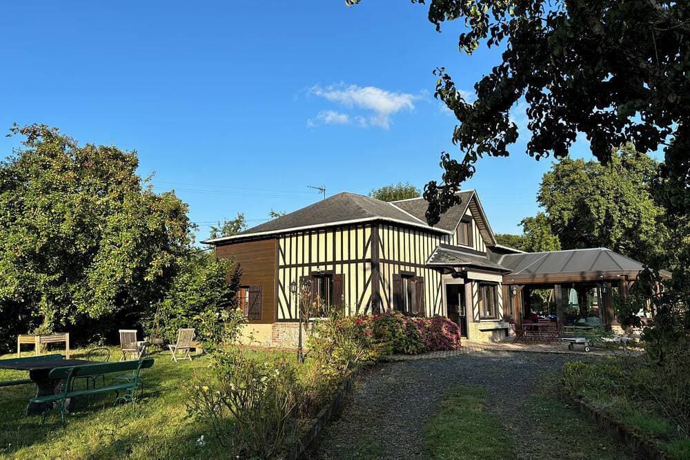 Charming countryside house near the beaches of Normandy 1
