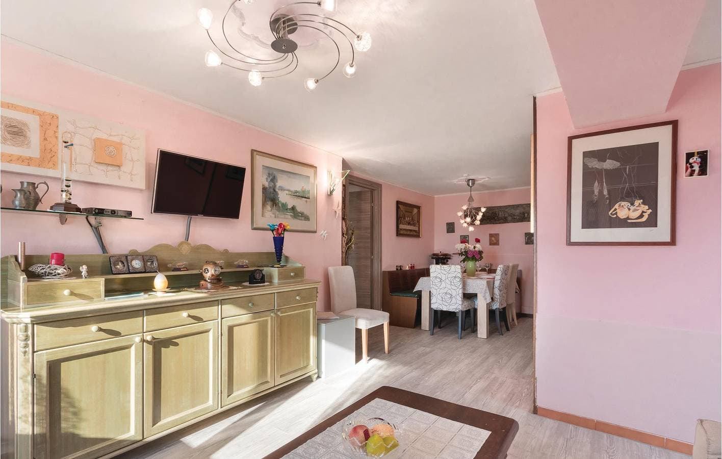 Foto 8 von 16: Luxuriöse Gardasee-Wohnung: Parkplatz, Terrasse, und Internet!