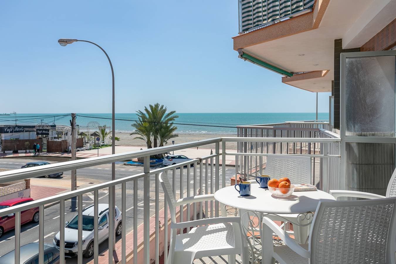 Apartment with stunning sea views 1