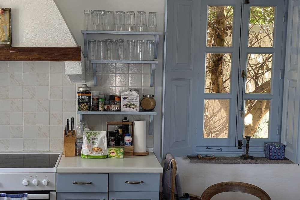 Foto 12 von 30: Property with 2 charming Patmos style family homes