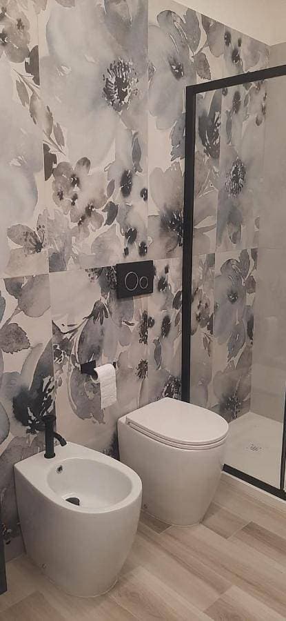 Foto 5 von 14: Double Room with Private Bathroom