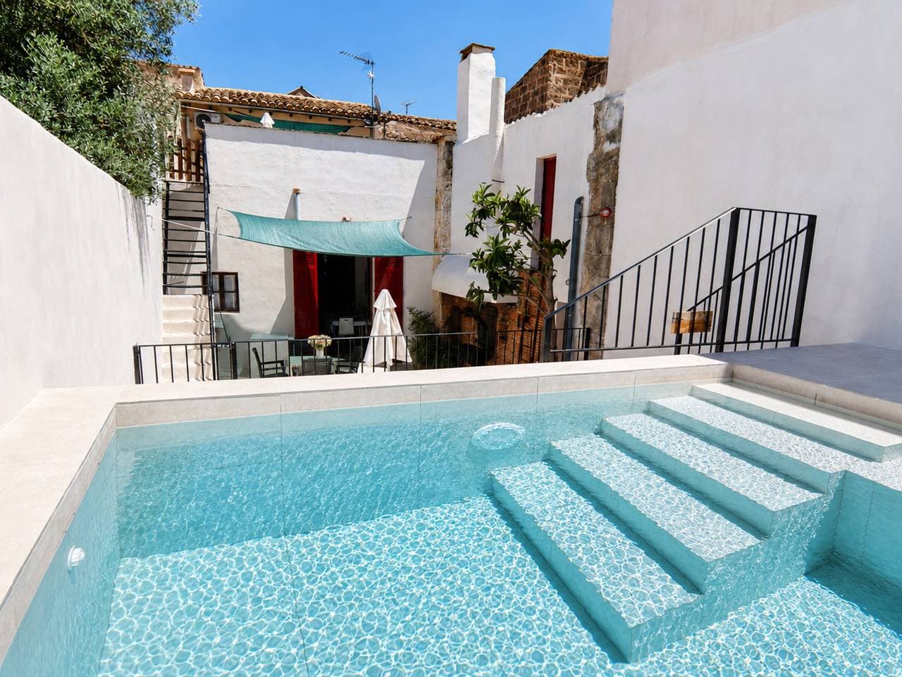 Authentisches Mallorquinisches Haus in Petra mit Privatpool 1