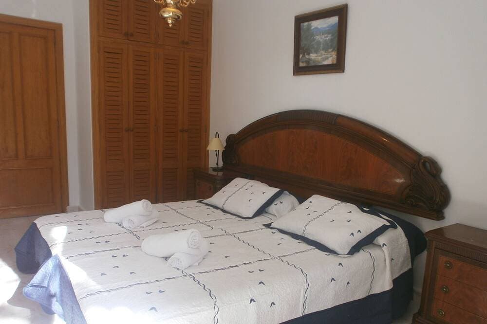 Foto 4 von 16: !Angebot! Great Haus mit Pool und Strand in der Nähe