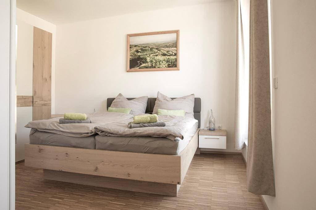Foto 6 von 21: Ferienwohnungen Weinbau Eisenbock - Ferienwohnung Wechselberg