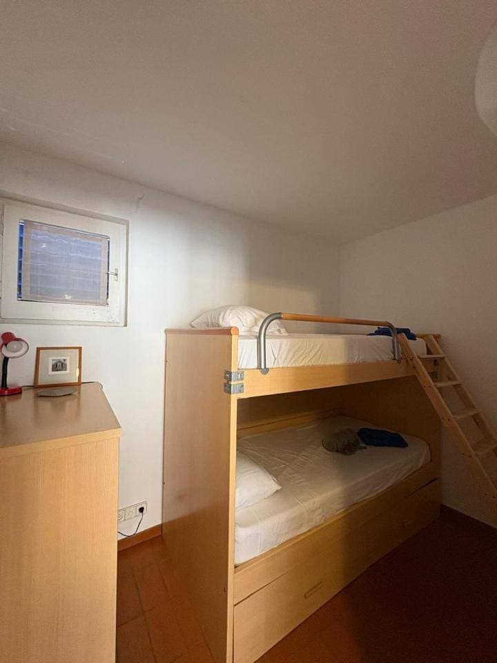 Foto 9 von 13: Two-Bedroom Apartment