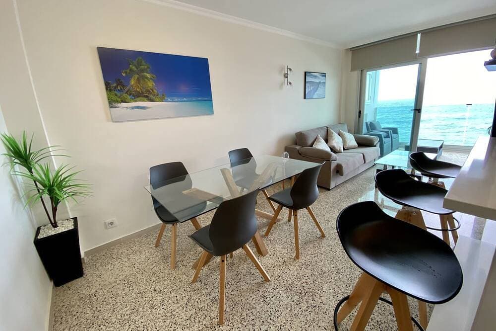 Foto 13 von 30: Schönes Apartment am Strand mit großer Terrasse zum Meer