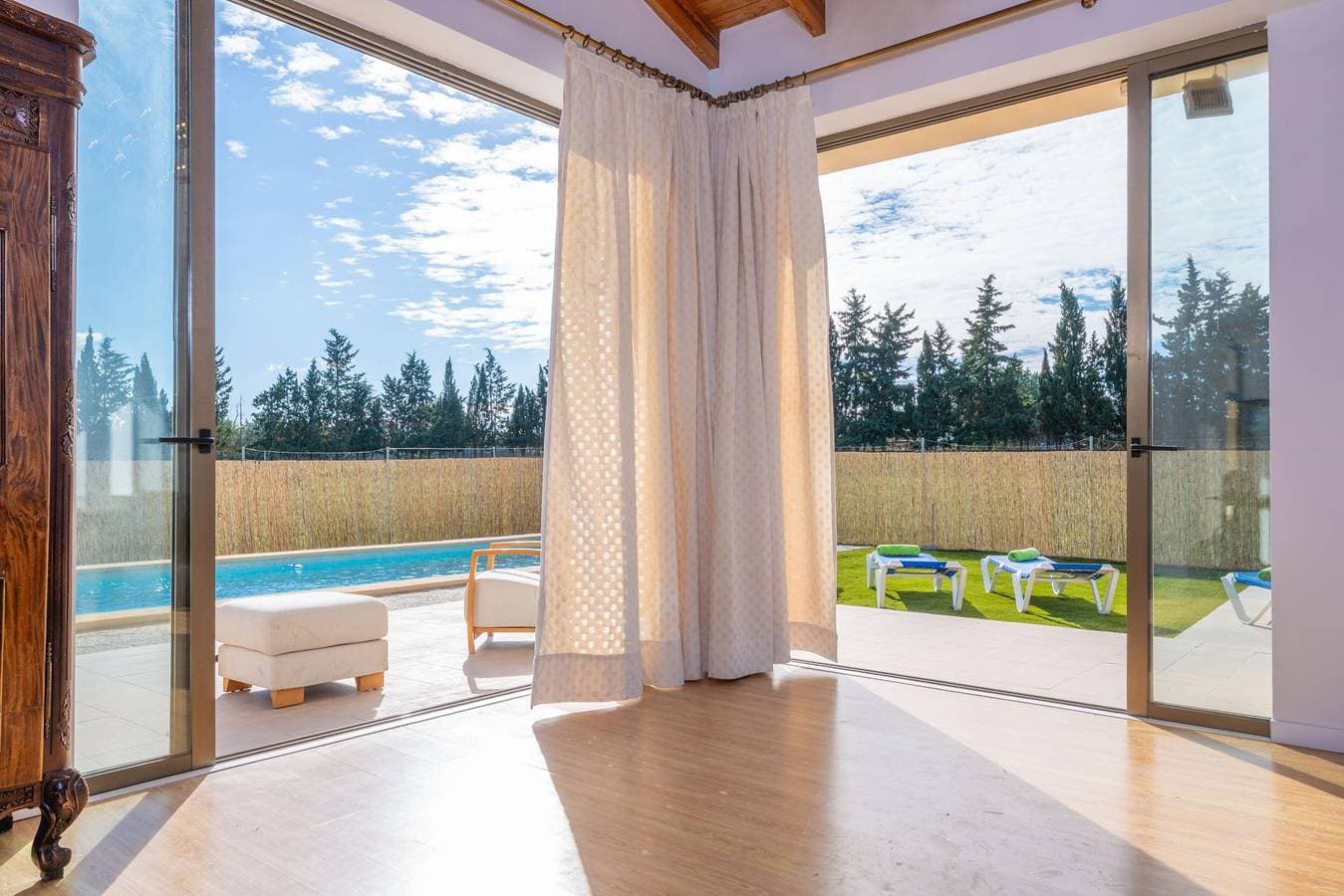 Foto 8 von 37: Can Lluent – Gemütliches Haus mit privatem Pool und kostenloses WLAN