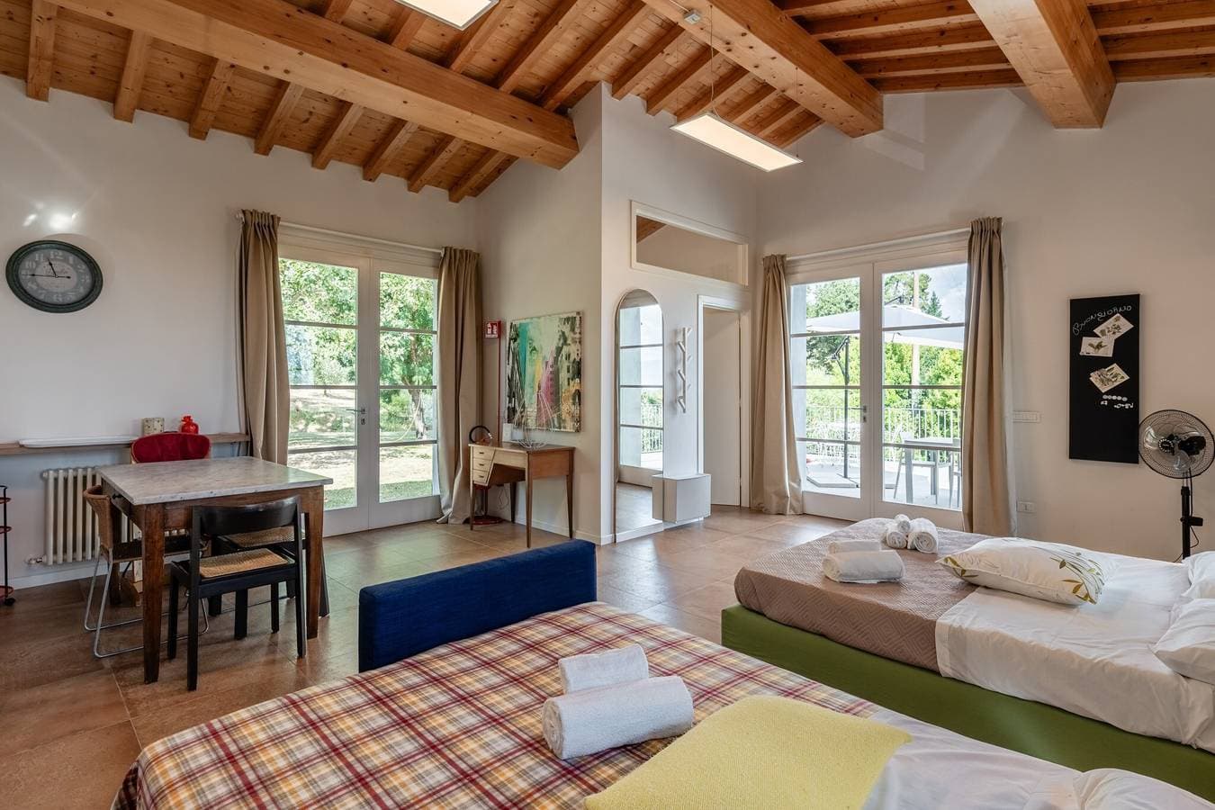 Foto 7 von 28: Ferienhaus 'Dulù - Luminoso Spazio' mit gemeinschaftlichem Garten, Balkon und Wi-Fi