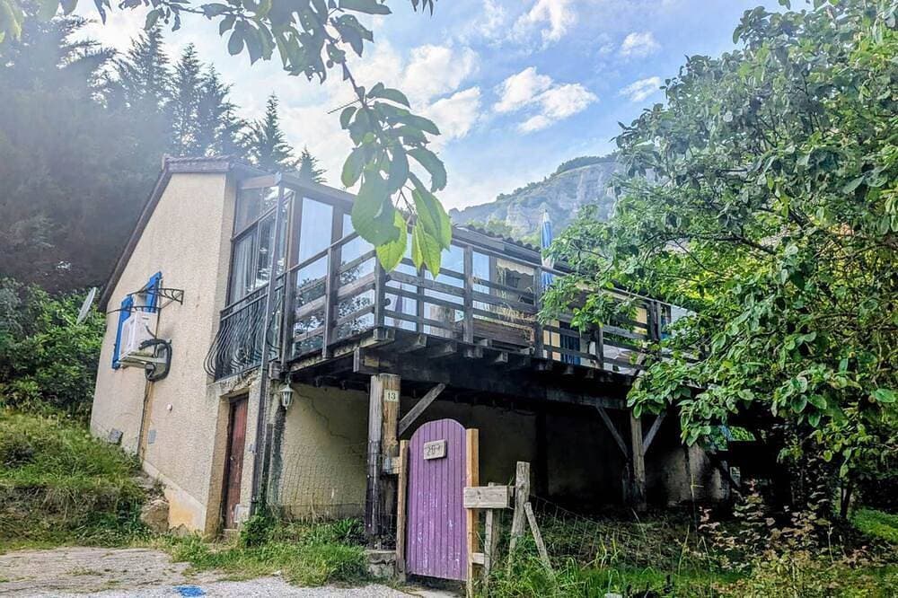 La Maison D'omélie de Tournemire 1