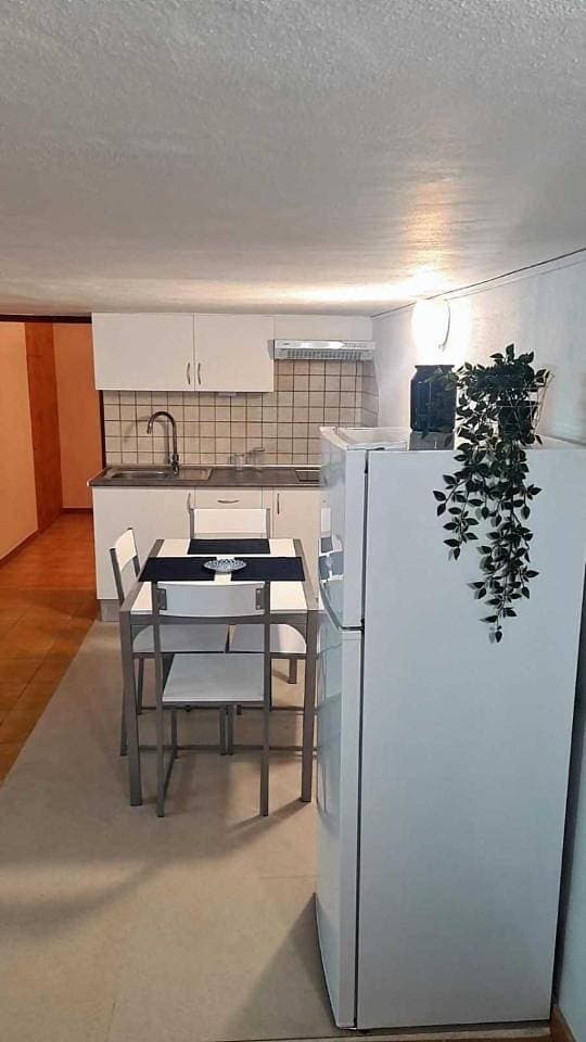 Foto 8 von 21: One-Bedroom Apartment