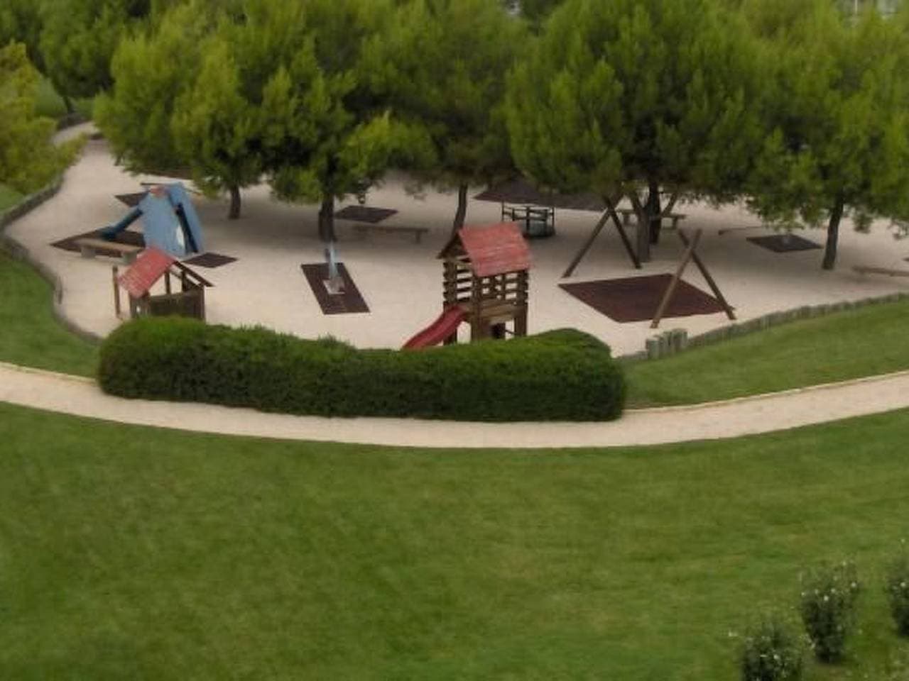 Foto 6 von 57: Villa del Golfo, Apartement mit Garten und Pool