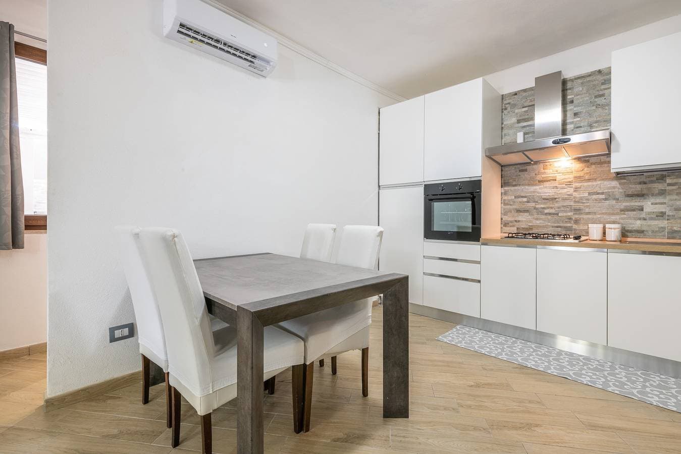 Foto 9 von 39: Villa 'Tore' mit Meerblick, WLAN und Klimaanlage