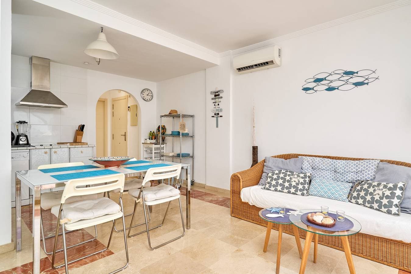 Foto 6 von 32: Ferienwohnung 'Siete Colores Rincón De La Victoria' mit Meerblick, Pool und privater Terrasse