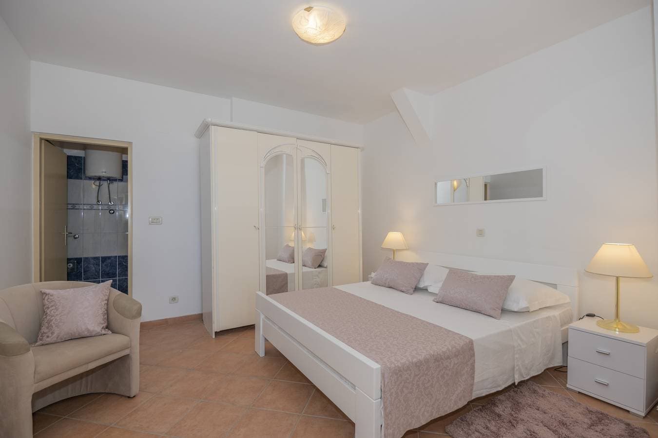 Foto 10 von 20: 2-Zimmer-Ferienwohnung mit Terrasse und Meerblick Baska Voda, Makarska -a