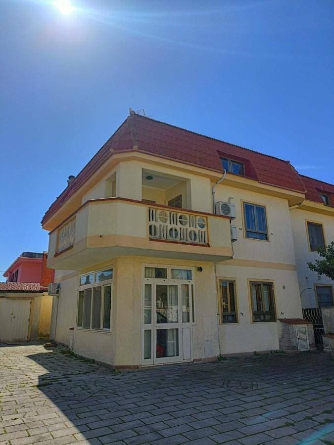 Foto 4 von 50: Three-Bedroom Apartment with Sea View