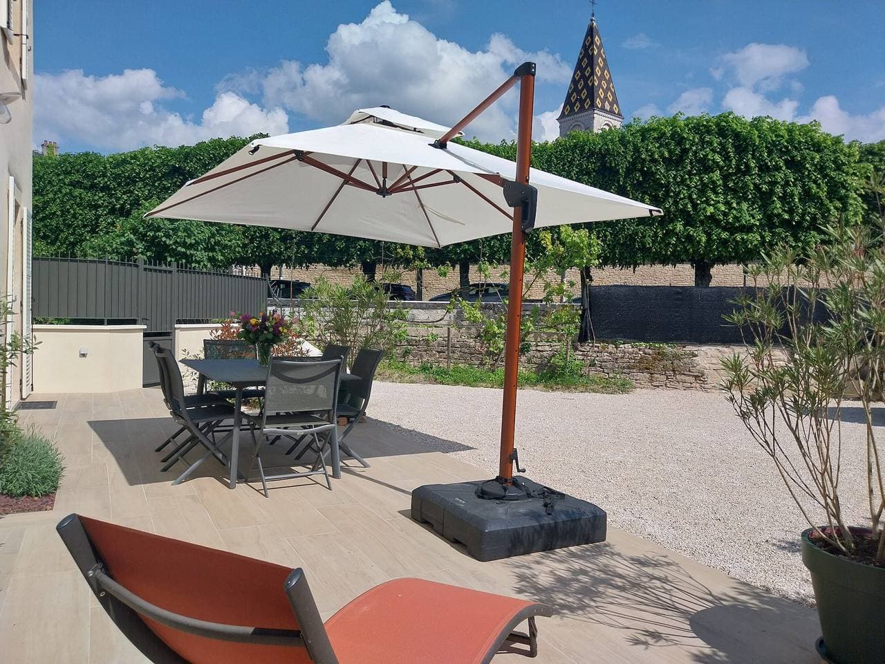 Foto 3 von 27: Renoviertes Haus in Nuits-Saint-Georges mit Privatparkplatz