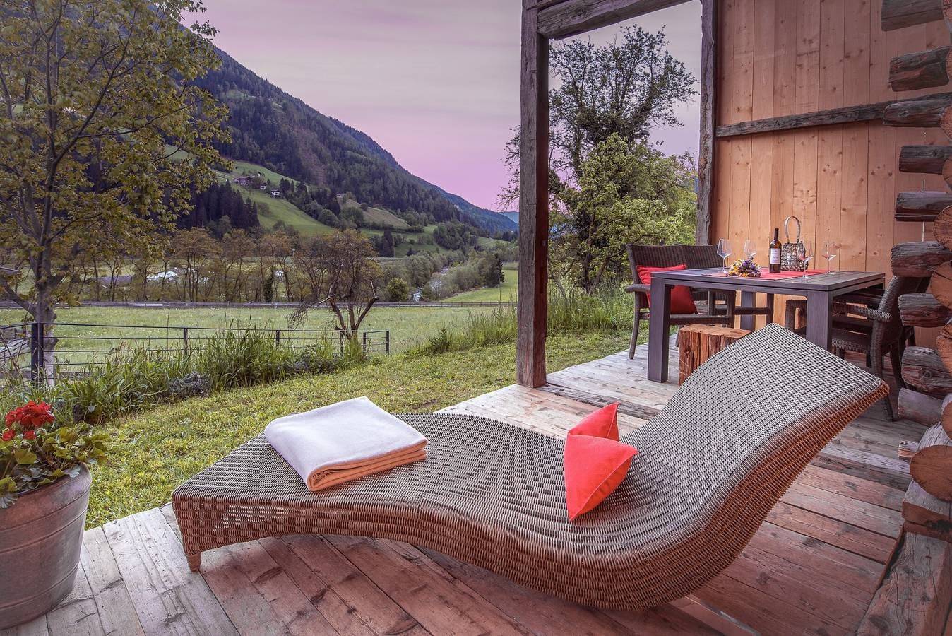 Foto 5 von 33: Chalet 'Ferienhaus Im Stadl' mit Bergblick, privater Terrasse und WLAN