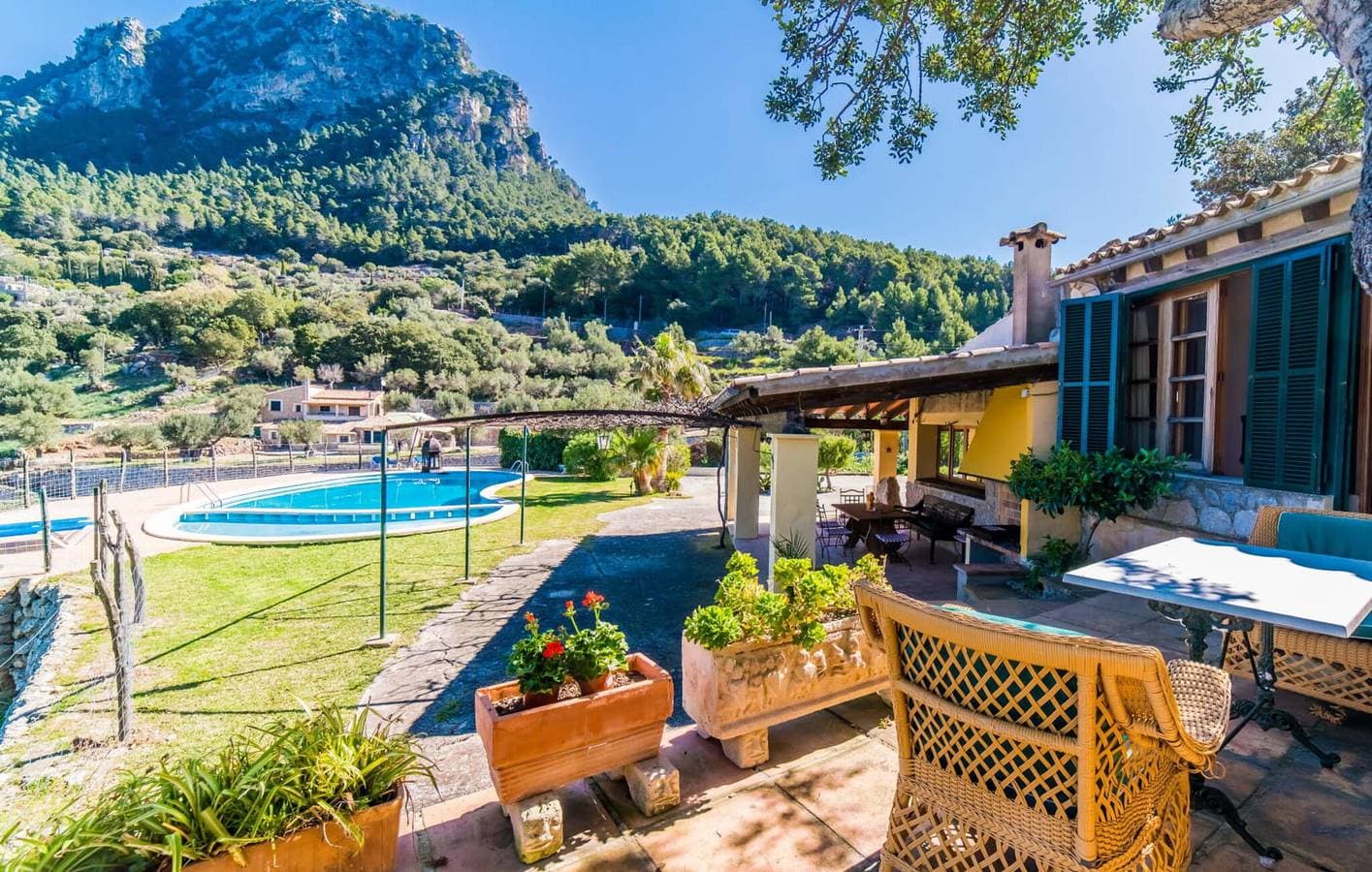 Foto 11 von 47: Apartment mit Meerblick, Pool und Terrasse, 1,5 km von Port de Valldemossa entfernt.