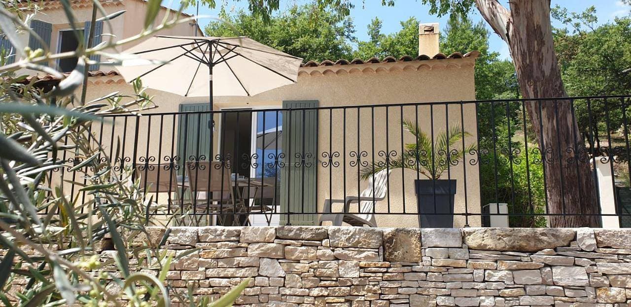 Une maison en Provence 1