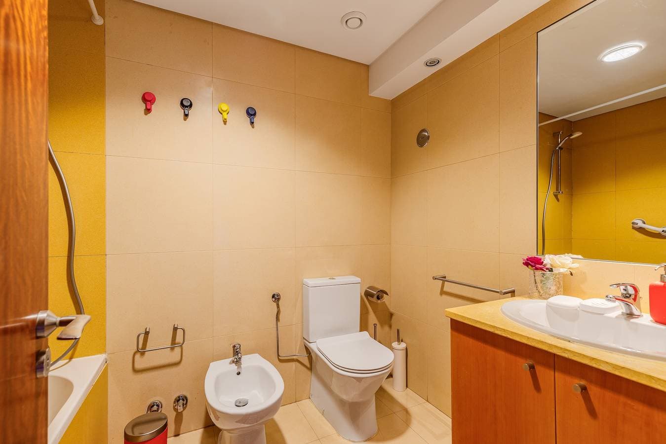 Foto 11 von 25: Ferienwohnung 'Tróia Dreams' mit privater Terrasse, Gemeinschaftsgarten und Klimaanlage