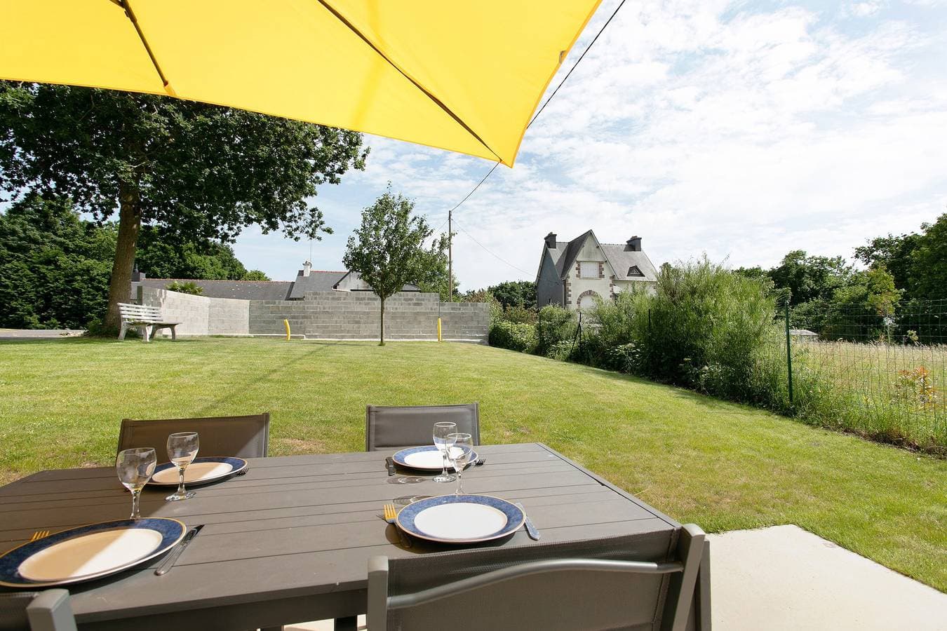 Foto 3 von 35: Ferienhaus 'Auprès De Mon Chêne' mit privater Terrasse, Garten und WLAN