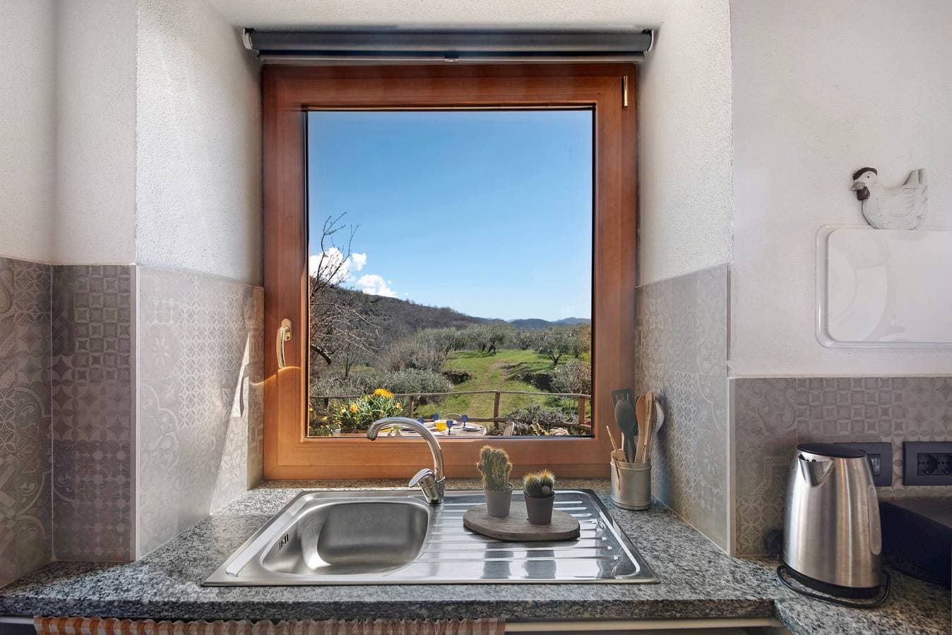 Foto 2 von 28: Ferienhaus "Nature House Custu Giancu" mit Bergblick, Pool und WLAN