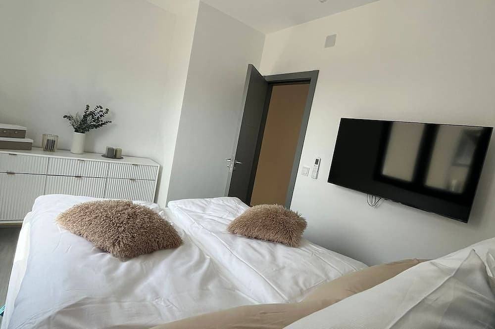 Foto 4 von 30: Penthouse/ Apartment mit Meerblick in der Bucht von Kotor