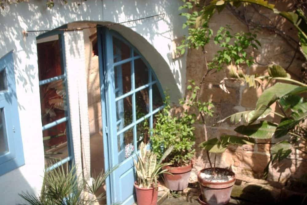Foto 4 von 23: Bauernhaus mit privatem Swimmingpool, voller Charakter und Charme