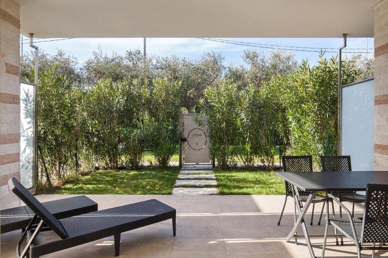 Villa Manzoni Apt 2 1