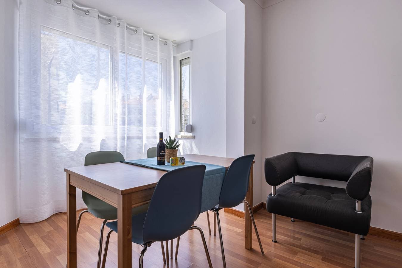 Foto 13 von 35: Ferienwohnung 'Lisbon Oceanside' mit Strandnähe
