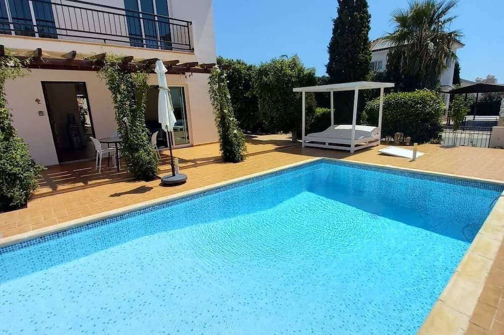 Foto 11 von 19: Cheerful 2 bedroom villa with private pool