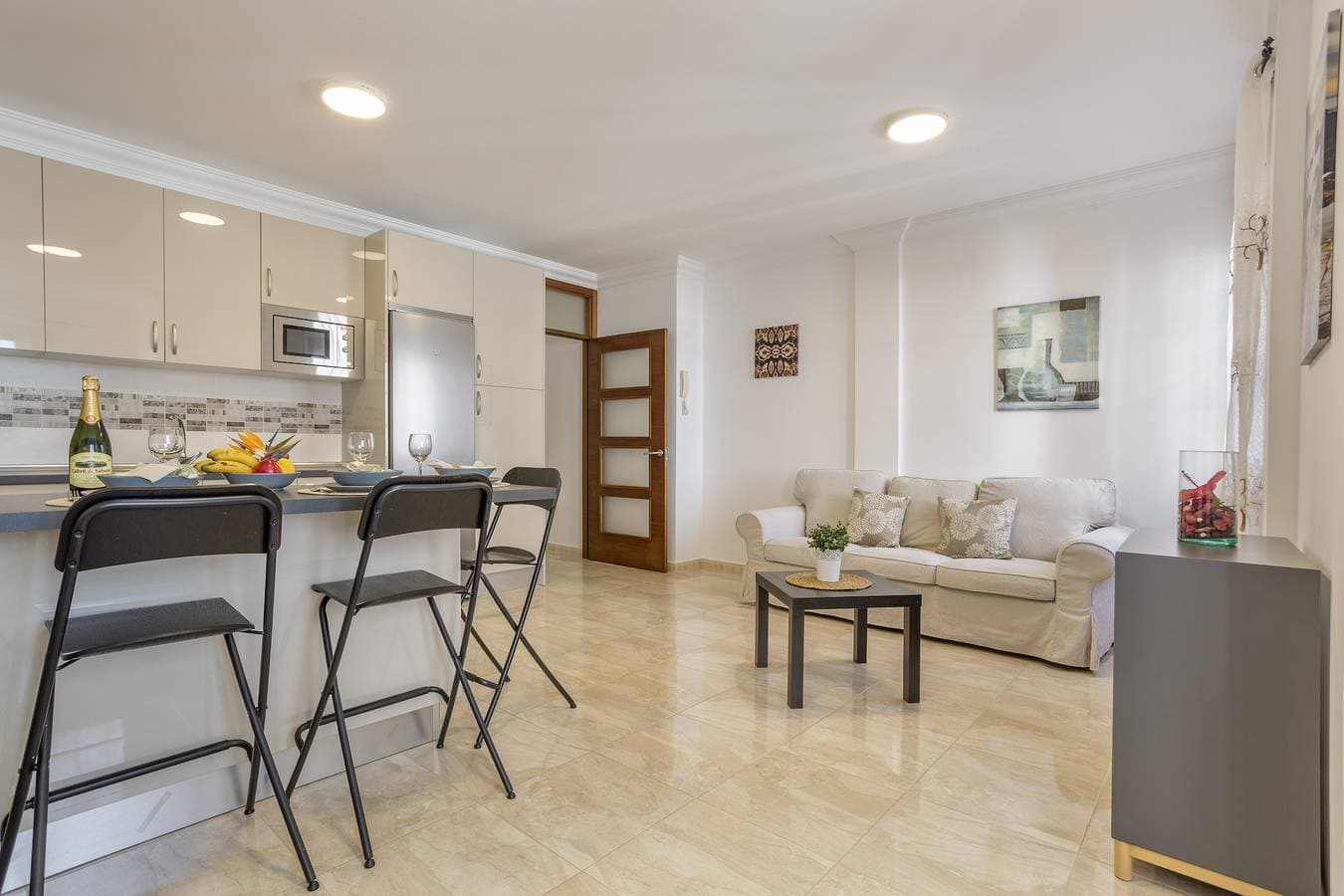 Foto 4 von 21: Ferienwohnung 'Aartamento Rolycar 202' mit WLAN