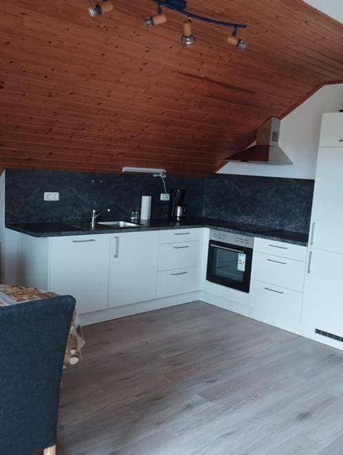 Foto 9 von 22: Three-Bedroom Apartment with Balcony