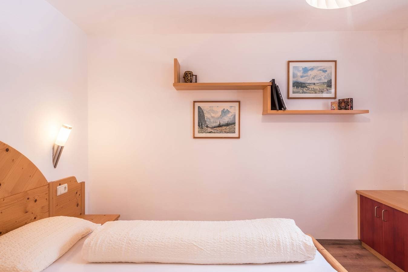 Foto 10 von 22: Gemütliche Ferienwohnung "Euringer Villa Erna" mit Blick auf die Berge
