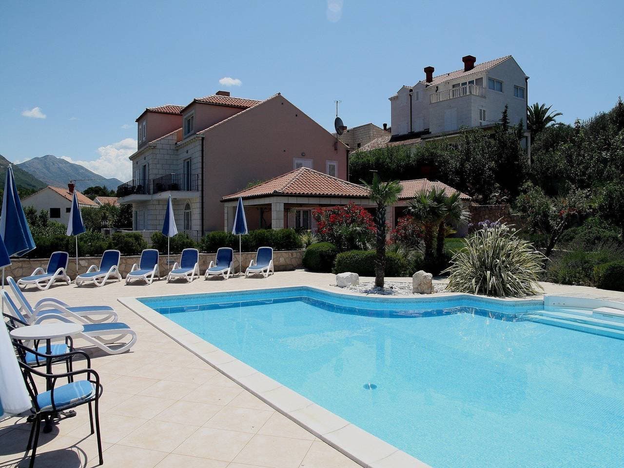 Villa Alegria Cavtat - One Bedroom Apartment with Balcony and Sea View (Apartment A) 1