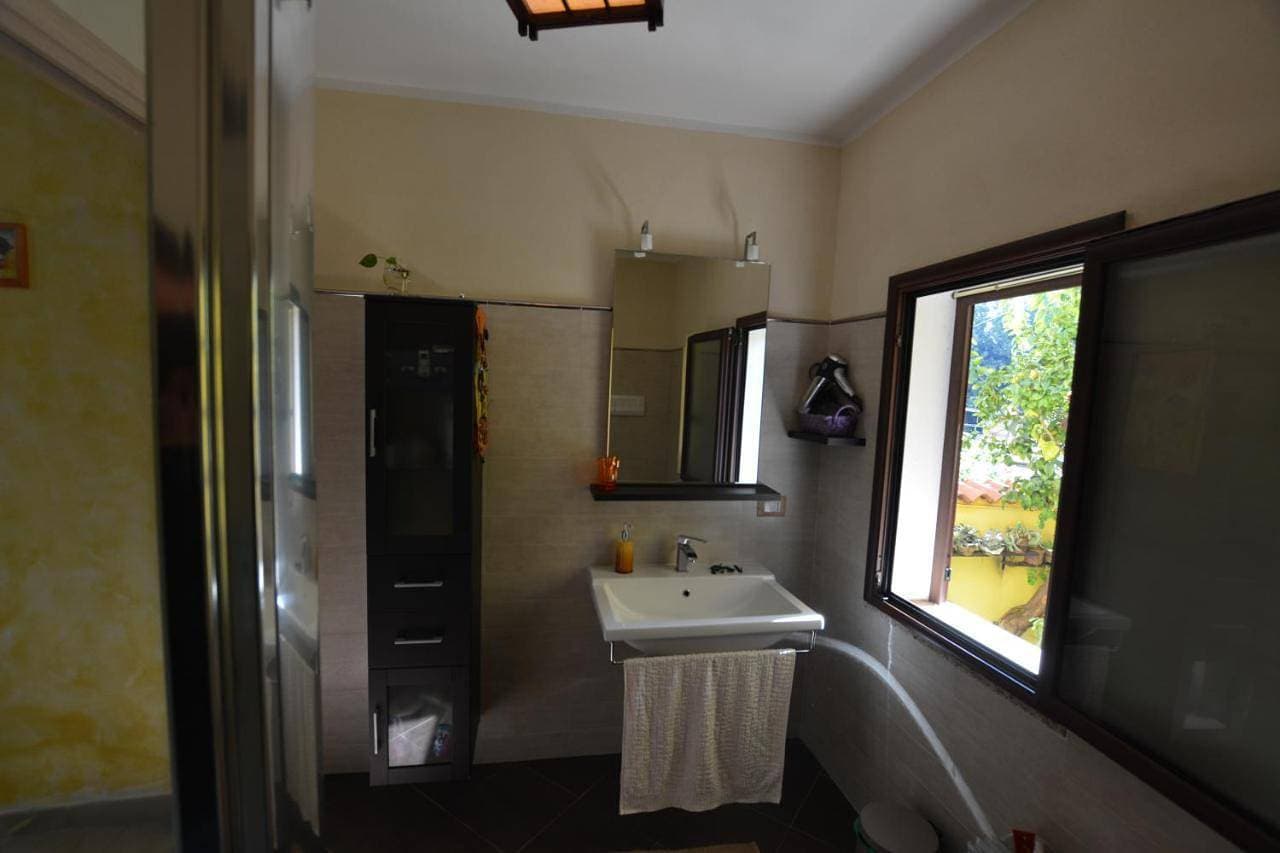 Foto 10 von 73: Double Room with Private External Bathroom