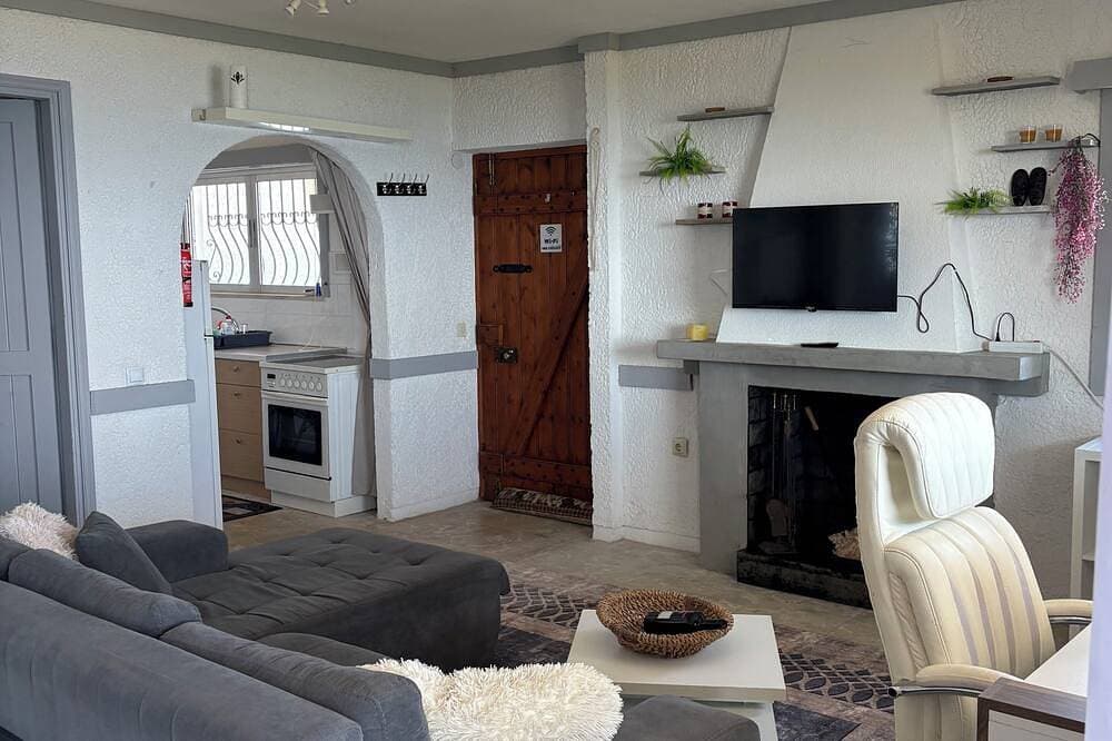 Foto 11 von 20: Villa Noza - Traumhaftes Studio abseits des Massentourismus (35km von Athen)