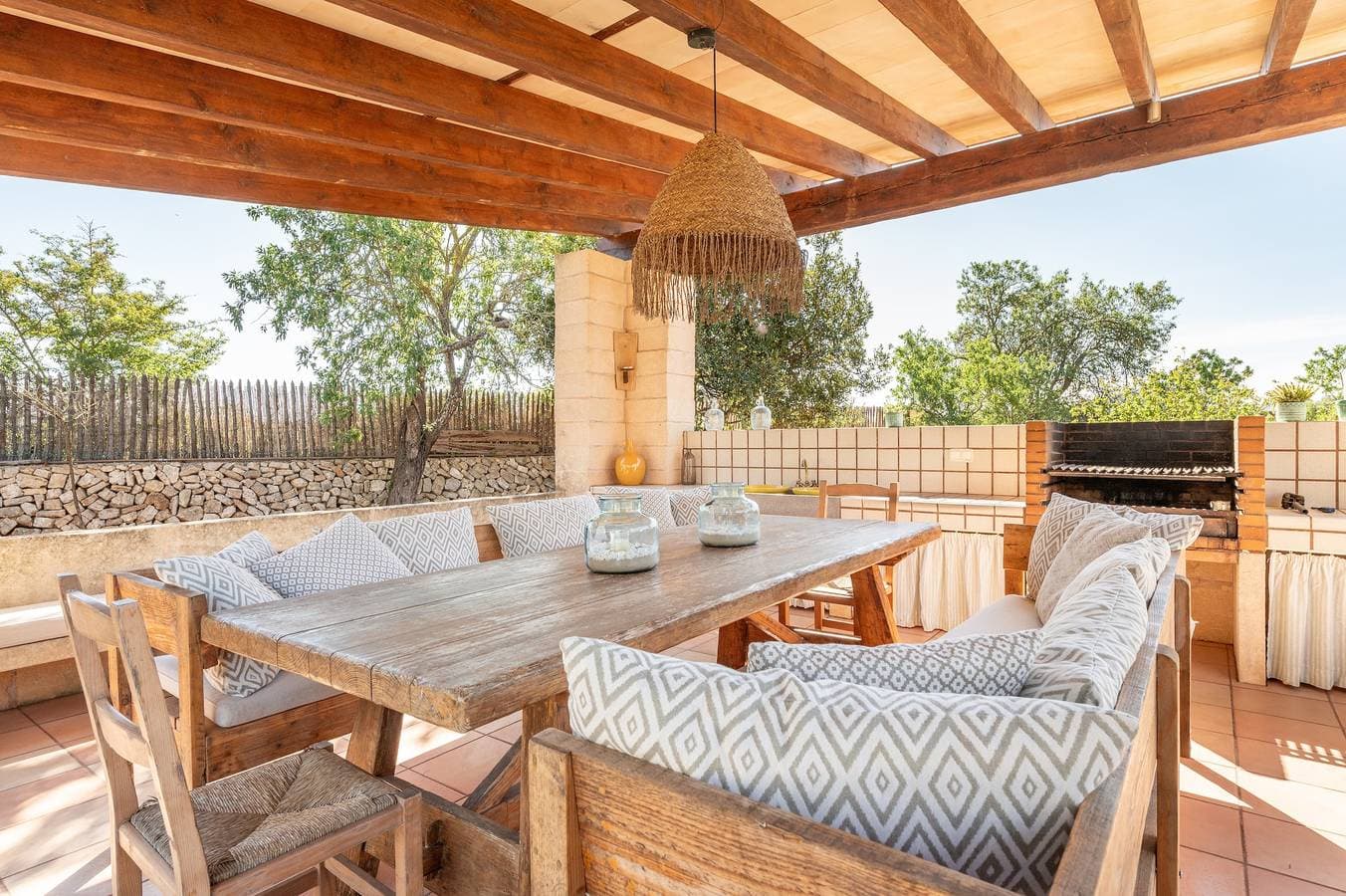 Foto 3 von 24: Villa „Es Lledoner 2“ mit Bergblick, Gemeinschaftspool und WLAN