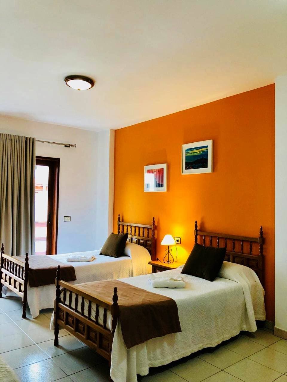 Foto 5 von 38: Ferienwohnung für 10 Personen mit Garten