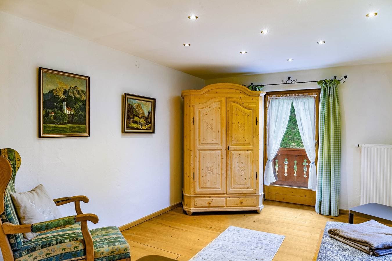 Foto 13 von 25: Ferienwohnung Kraus Eibsee mit Bergblick, gemeinsamer Terrasse und WLAN