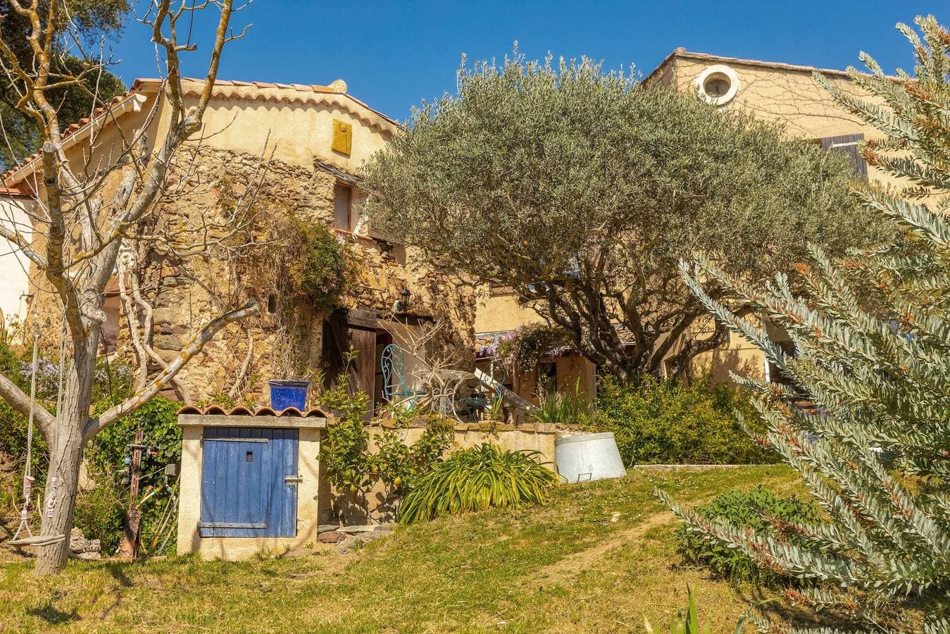 Foto 2 von 28: Ferienhaus „La Fenière“ mit Bergblick, privater Terrasse und WLAN
