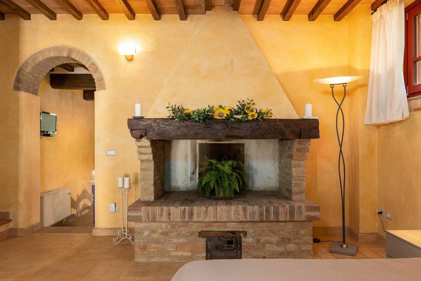 Foto 5 von 41: Ferienhaus 'Borgo Mommialla Casa Dell'artista' mit Gemeinschaftspool, WLAN und Klimaanlage