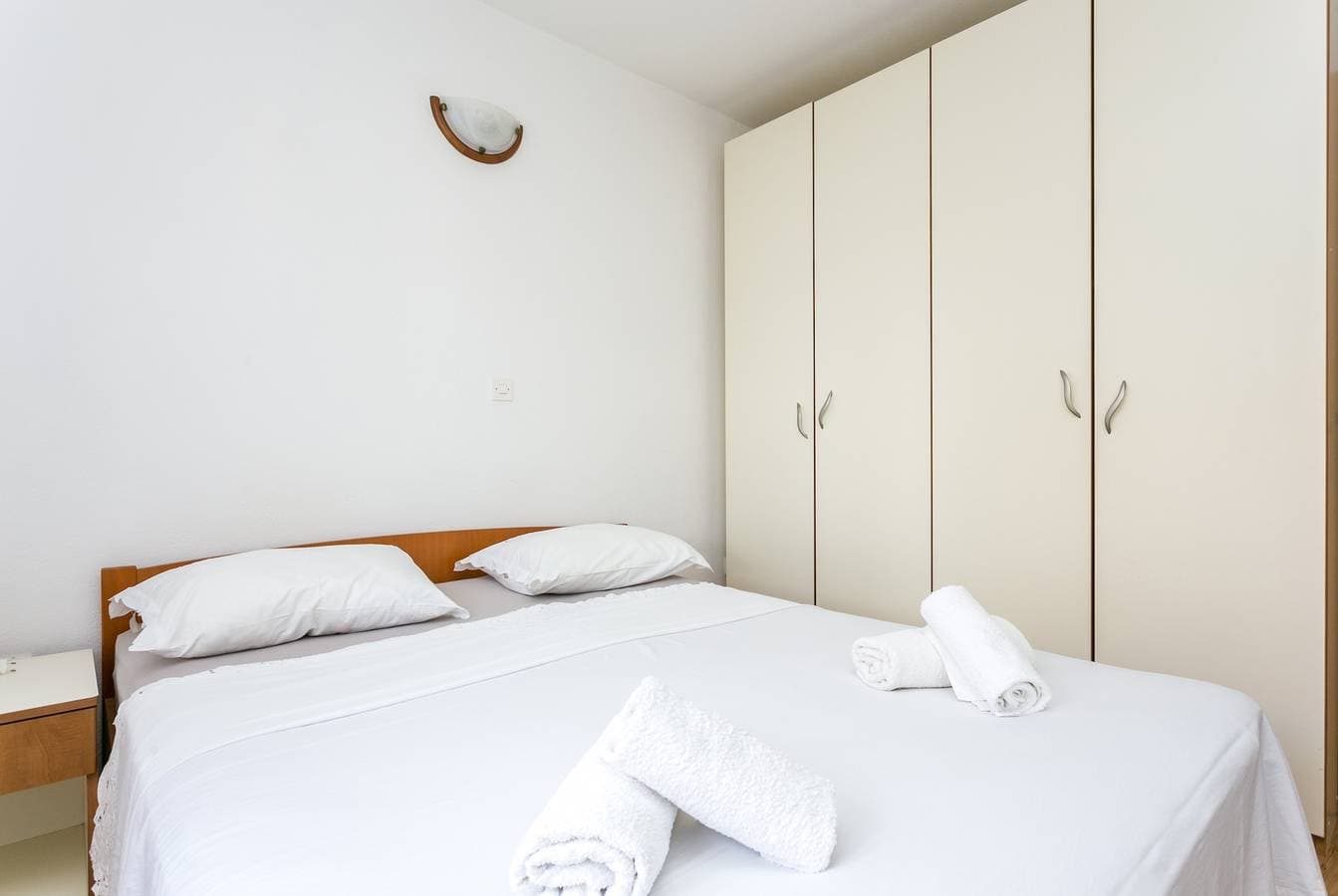 Foto 13 von 26: 2-Zimmer-Ferienwohnung mit Terrasse und Meerblick Postira (Brac) -b